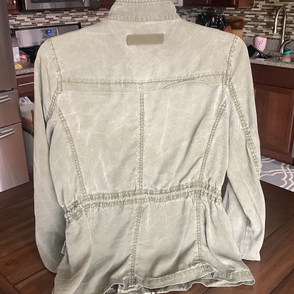 Jacket - Picture 4 of 4